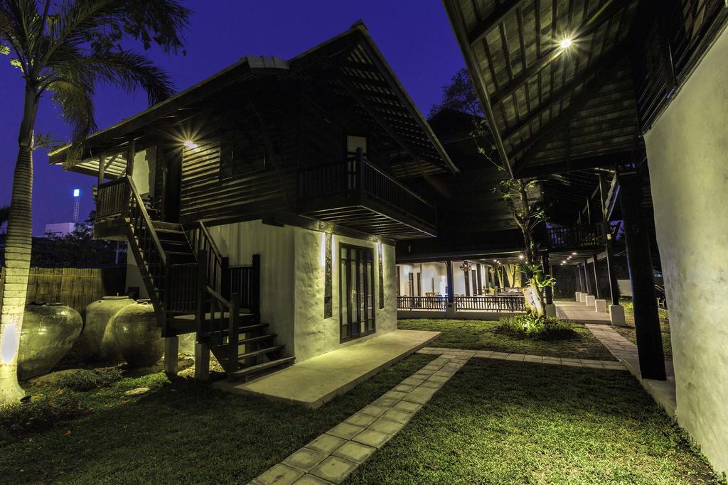 Chotana Villa Hotel Chiang Mai Exterior foto
